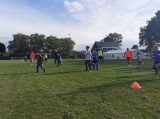 Laatste training S.K.N.W.K. JO9-1 van seizoen 2021-2022 (partijtje tegen de ouders) (21/71)